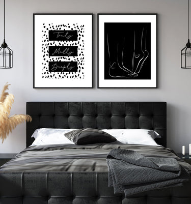 Black Tip Toes Outline - D'Luxe Prints